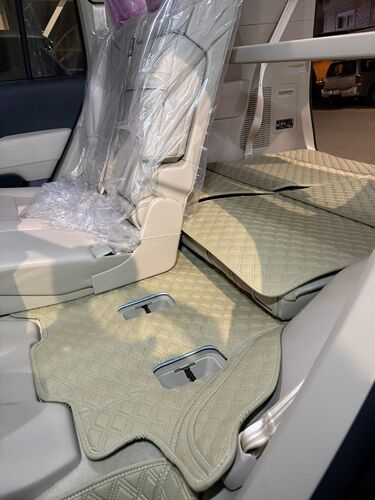 2022-2026 أرضيات لاند كروزر