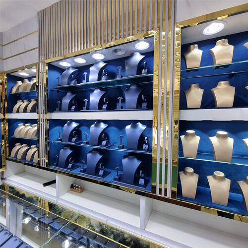 Diamond store setup