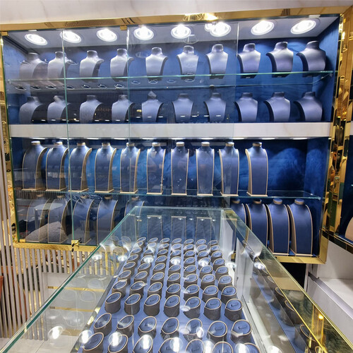 Diamond store setup