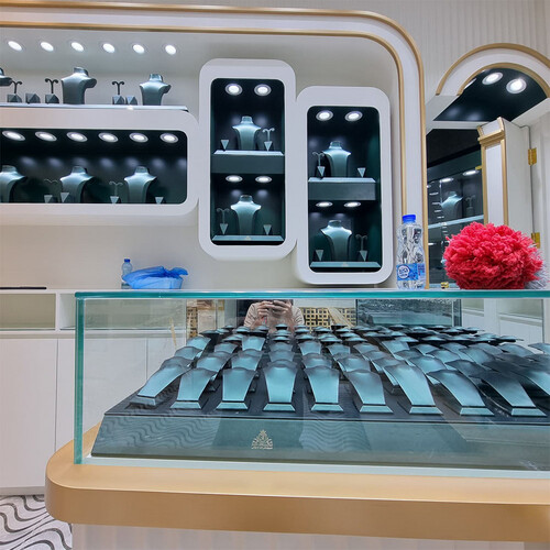 Diamond store setup