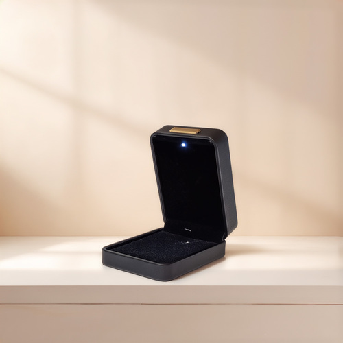 pendant box