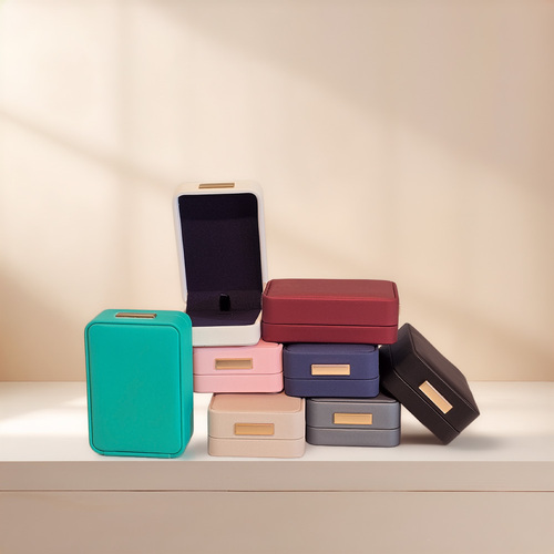 pendant box