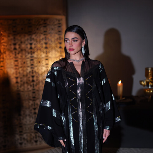 Armor With Cuts and Lines