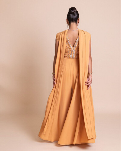 بدلة استقبال