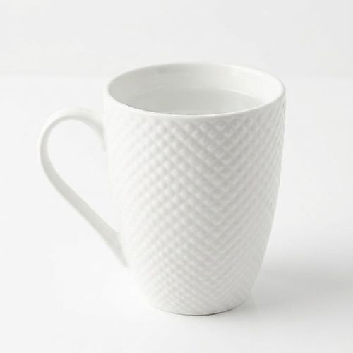 كوب ( Mug ) سيراميك أبيض يتميز بتصميم عصري وأنيق 400 مل