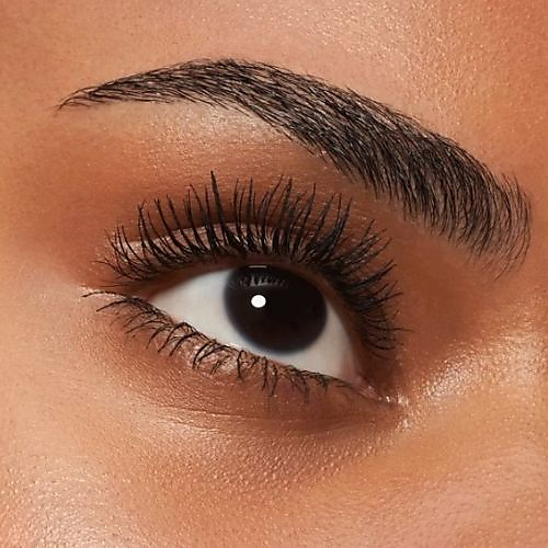 Intensive mascara with an extra-large plastic brush for exceptionally thick lashes - dark black crea