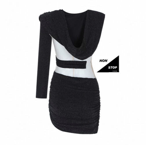 فستان بكتف واحد اسود