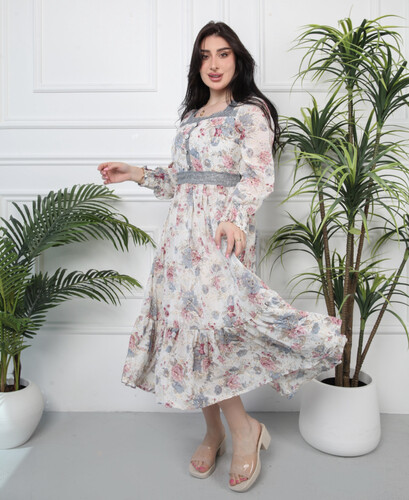 فستان شيفون ازرق فاتح و ازرار لولو