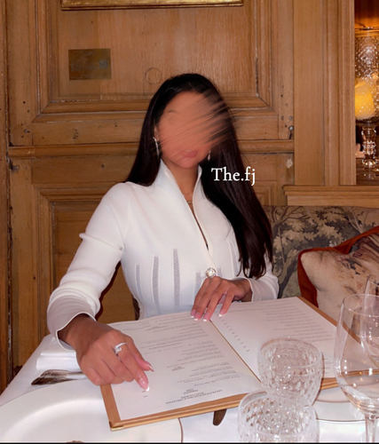 بدله قطعتين تنوره و بلوزه مع ازرار سواروفسكي