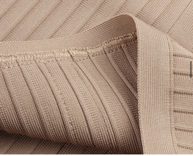 فستان ميدي باندج لون لحمي