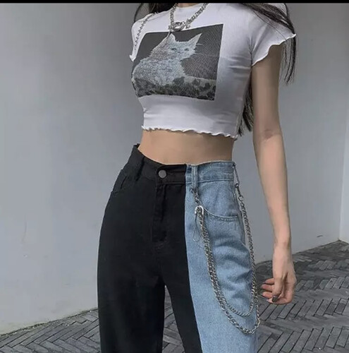 بنطلون اسود مع جينز