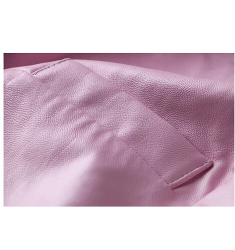 جاكيت جلد وردي فاتح