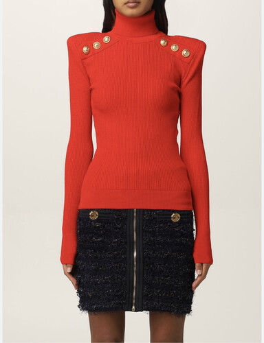 بلوزه لون احمر بقبه طويله