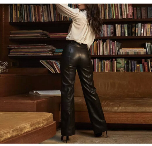 بنطلون جلد اسود هاي ويست