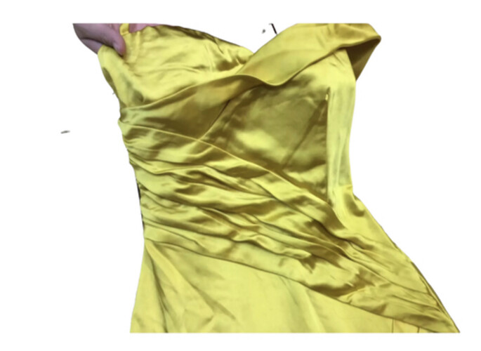 فستان ساان اصفر ماكسي مع خيوط نازلة