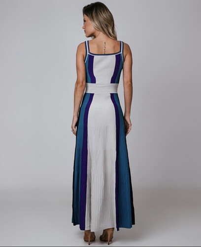 فستان ازرق ماكسي مخطط