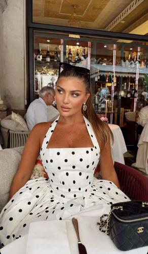 Polka dots dress