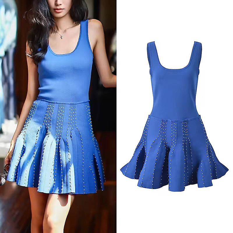 Blue dress 001