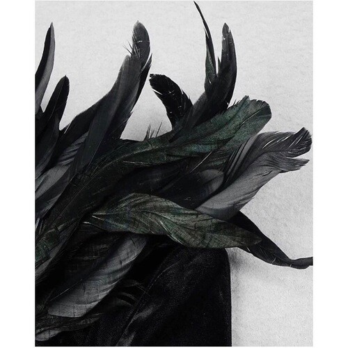 فستان مخمل اسود قصير