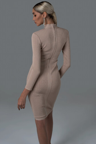 فستان ميدي باندج لون لحمي