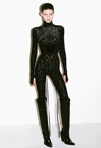 ليوبارد جمبسوت مخمل سترج مع حزام