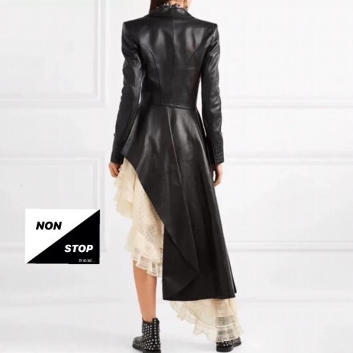 جاكيت جلد طويل