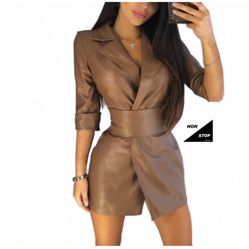 بليزر بني جلد