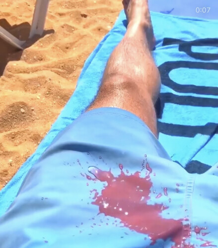 شورت بحر تتغير الوانه ازرق وردي