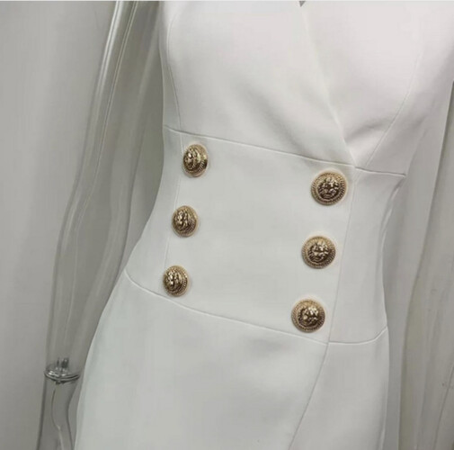 فستان ابيض ميدي