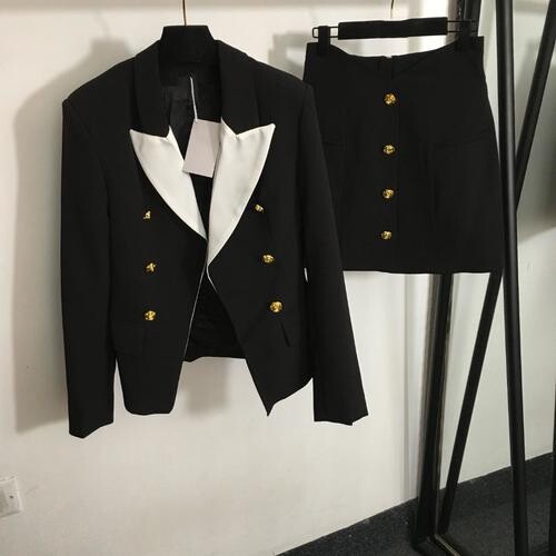 بدله قطعتين تنوره و جاكيت