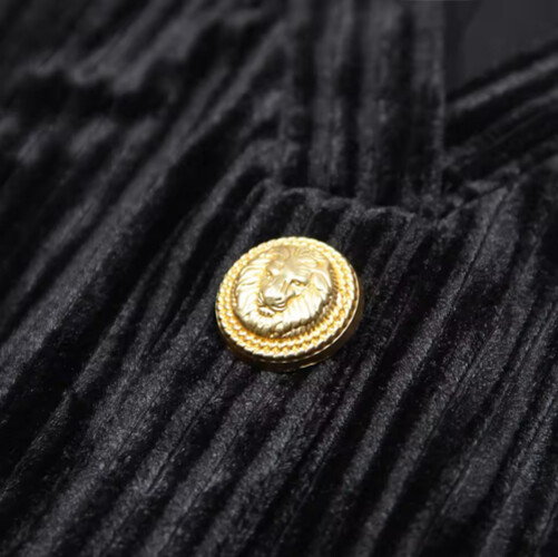 فستان مخمل اسود ب اكمام طويله