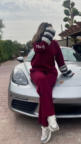 بدله قطعتين بلوزه مع فرو و بنطلون