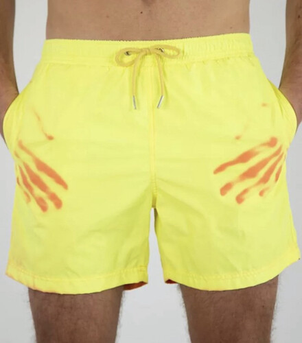 شورتات بحر تتغير الوانهم اصفر برتقالي