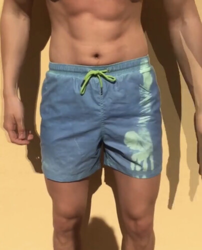 شورتات تتغير الوانها ازرق اخضر