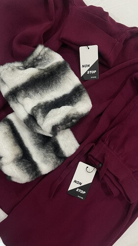 بدله قطعتين بلوزه مع فرو و بنطلون