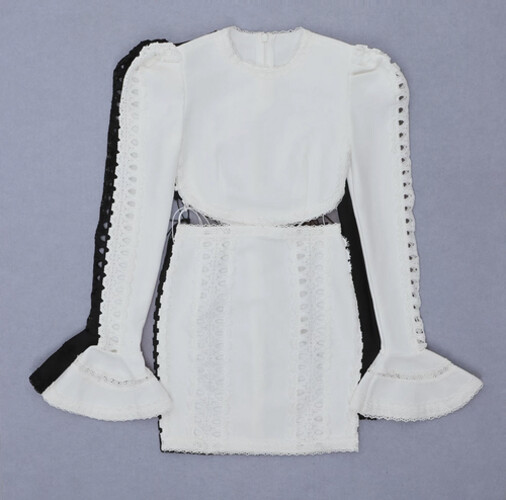 فستان ابيض مع اكمام طويله