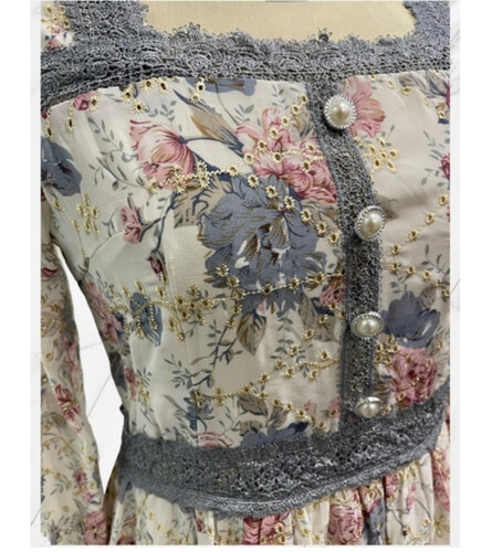 فستان شيفون ازرق فاتح و ازرار لولو