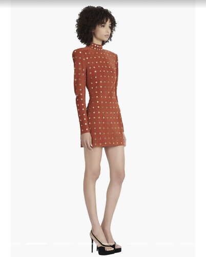 فستان شامواه برتقالي مع حلقات ذهبيه