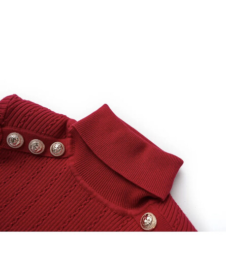 بلوزه لون احمر بقبه طويله