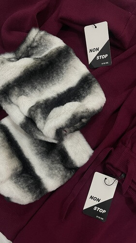 بدله قطعتين بلوزه مع فرو و بنطلون