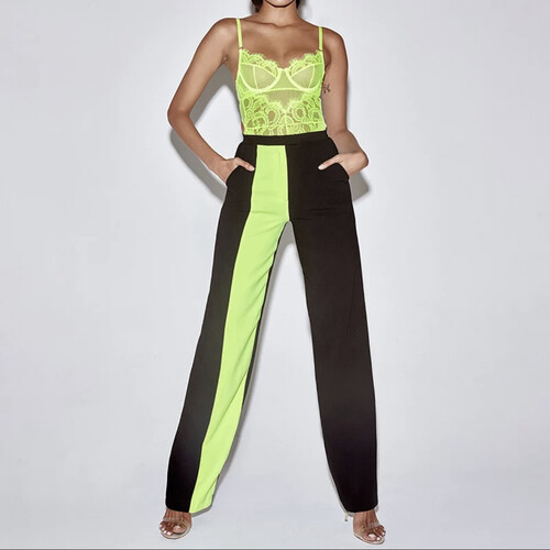 بدلة قطعتين بنطلون باندج مع بودي سوت فسفوري