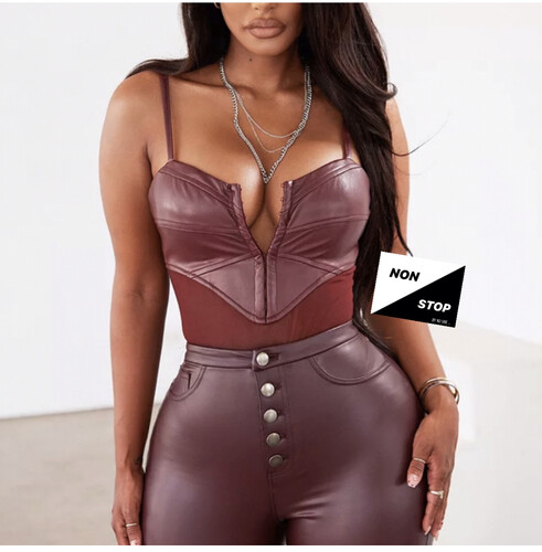 بودي سوت عنابي جلد مع شيفون