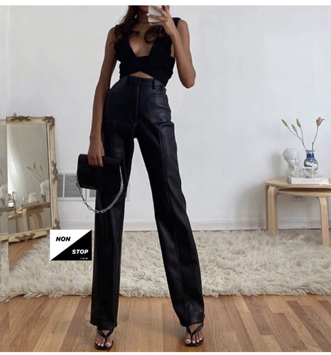 بنطلون جلد اسود هاي ويست