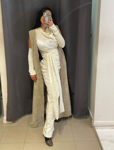 جمبوست مع قلفز و بشت