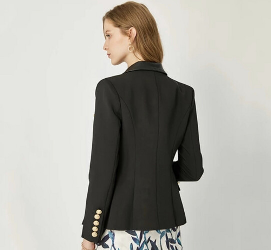 جاكيت اسود مع جلد