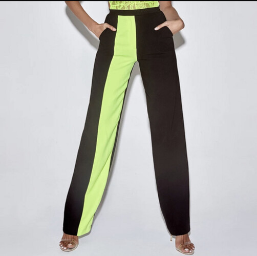 بدلة قطعتين بنطلون باندج مع بودي سوت فسفوري