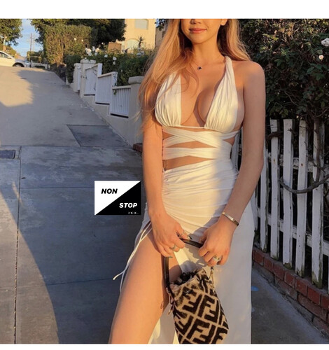 غطاء للبحر ابيض