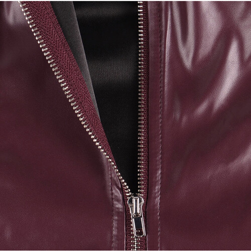 بودي سوت جلد عنابي