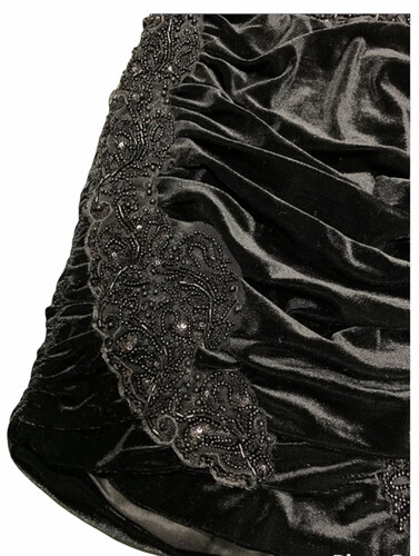 فستان مخمل اسود قصير