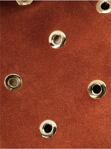 فستان شامواه برتقالي مع حلقات ذهبيه